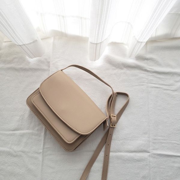 

2020 new women's bag messenger bag korean retro small square flip ladies shoulder