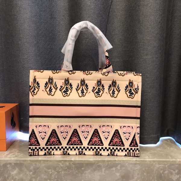 

the canvas embroidered letters portable shopping brand luxury handbag with the new tide fashion star bag designer women purses