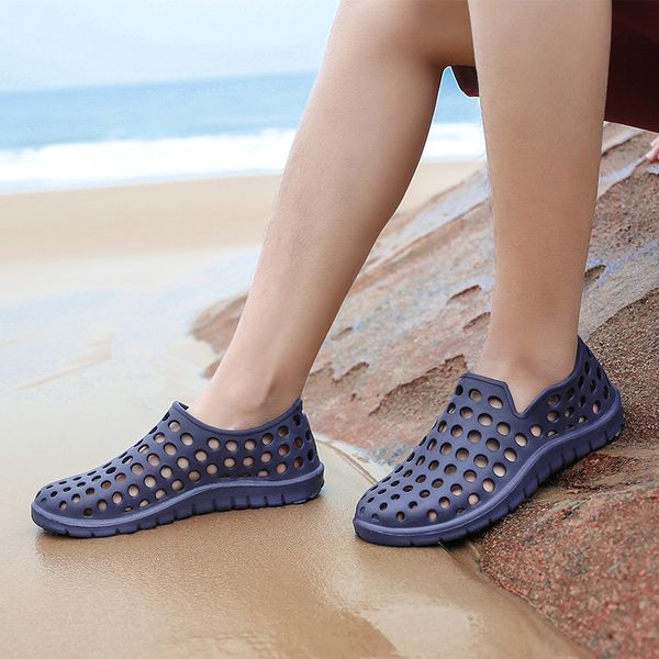

men outdoor sandals comfortable holes garden beach shoes lady summer hollow flats non-slip sandal women flip flops slipper 8037
