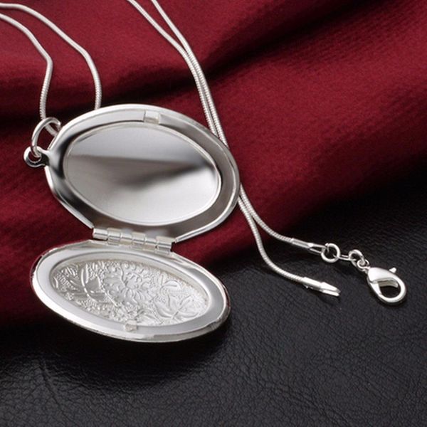 

medallion p locket pendant necklace jewelry vintage alloy oval shaped picture suspension locket jewels with chain girls gift, Silver