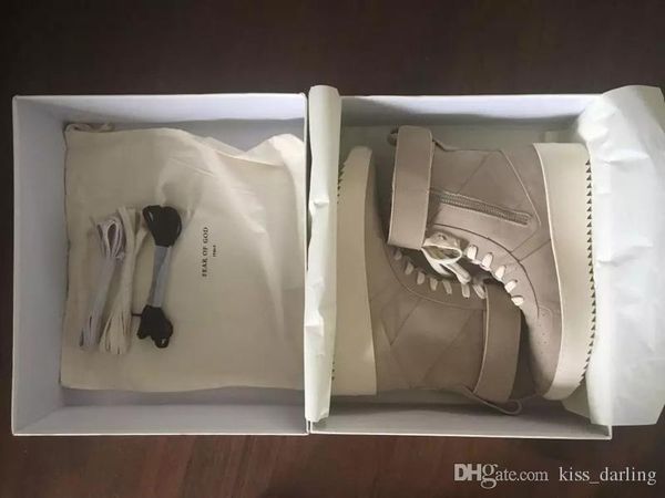 

fear of god military high-outdoor boots sneakers black suede gum grey nubuck boot fog jerry lorenzo kanye black nylon running shoes
