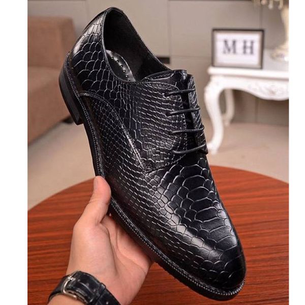 

new fashion italian designer formal mens dress shoes genuine leather black luxury wedding shoes men flats office oxfords