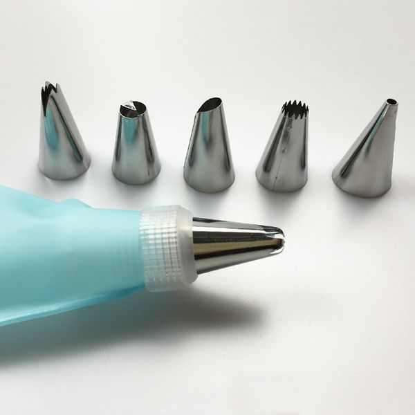 2019 Kitchen Accessories Silicone Icing Piping Cream Rose Pastry
