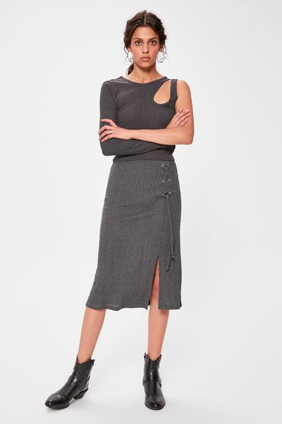 

trendyol anthracite eyelet detailed knitted skirt twoaw20et0323, Black