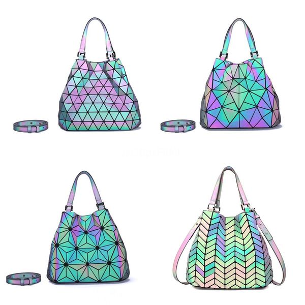 

2020 luminous bags for women luxury handbag tote women bags designer ladies geometry beach shoulder bag hologram bolsa feminina #485