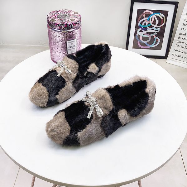 

women winter loafers fashion rhinestone warm plush female flat shoes 2019 winter comfortable woman fur loafers women flats, Black