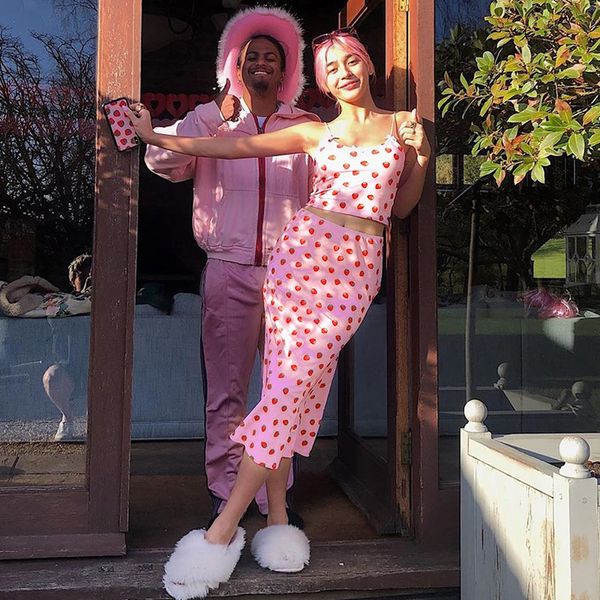 

pink strawberry print 2 pieces skirt sets crop + skirt spaghetti straps sleeveless women streetwear sets women summer dress, White