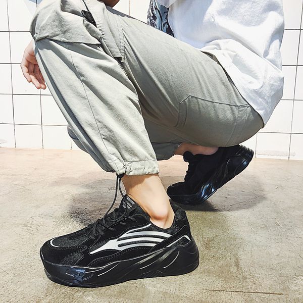 

new platform trend of men's sports and leisure walking shoes korean-style dad outdoor, Black