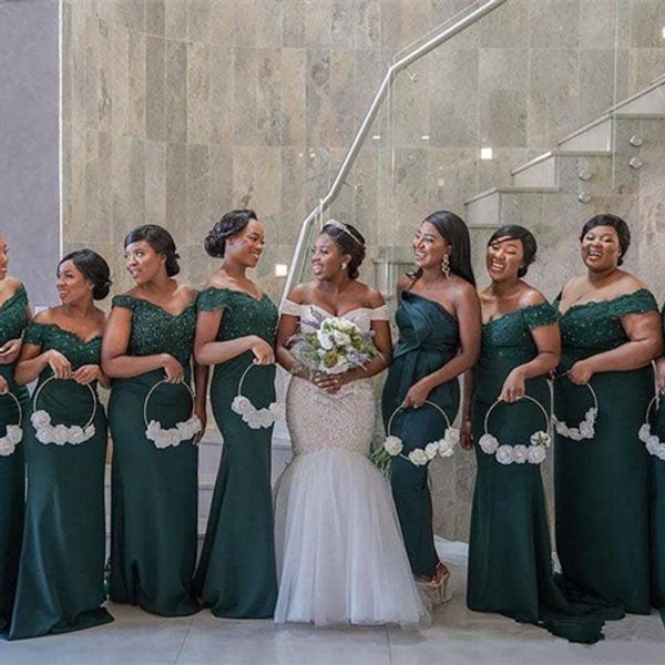 

african girls off the shoulder mermaid bridesmaid dresses plus size custom made lace appliqued beaded maid of honor gowns, White;pink