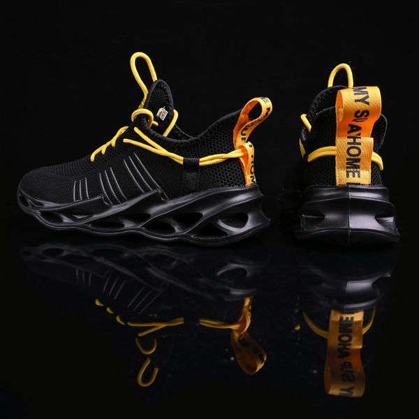 

women sneakers men sports running shoes fashion male couple jogging causal shoes 2020 fashion flats breathable athletic