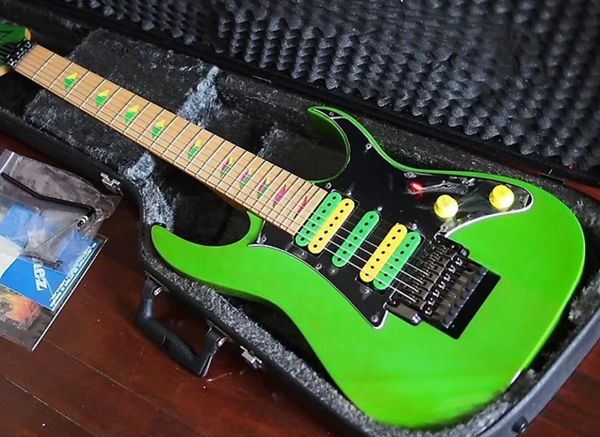 

super rare uv777 universe 7 string steve green electric guitar hsh pickup, floyd rose tremolo & locking nut, disappearing pyramid inlay