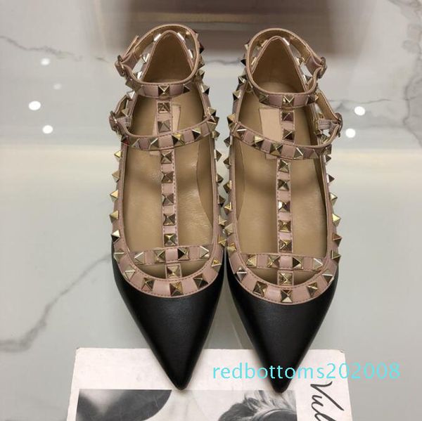 

2019 new v rivets pointed-toe flat stiletto women sandals 2 straps sandals patent leather women flat shoes wedding shoes r08, Black