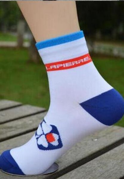 

cycling socks professional breathable sport outdoor bike socks protect feet mtb, Black