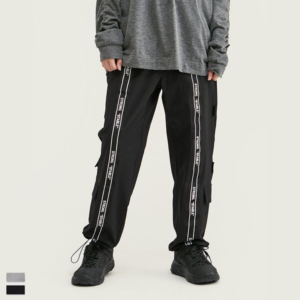 

fionto men's autumn/winter 2019 personality weaving english string men's casual beam strap pants, Black