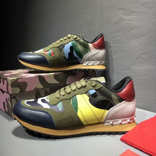 

women men brand casual shoes camouflage genuine leather lace up couple star shoes rivets flat shoes with box, Black