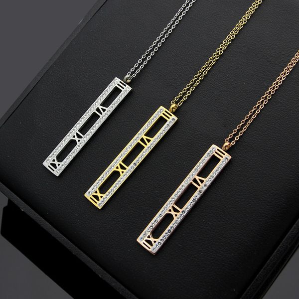 

2020 designer korean edition roman digital bilateral mud diamond necklace, Silver