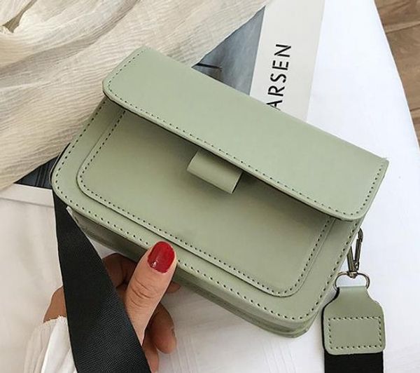 

On The New Small Bag Female 2020 Wave Ins Wild Wide Shoulder Strap Small Square Bag Retro Single Shoulder Messenger
