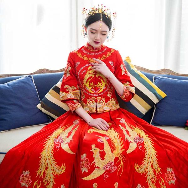 

products sales clearance traditional chinese wedding dress qipao national costume women cheongsam china style bride red dress