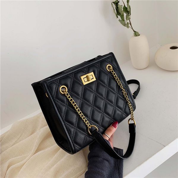 

women female bag women green travel bags main leather bags bag large pu shoulder quilted sac a handbags femme tofcu, Red;black