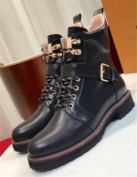 

lastest luxury37 boots womens shoes brand half ankle boot lady designerss genuine leather dress boots casual sneakers sports shoes, Black
