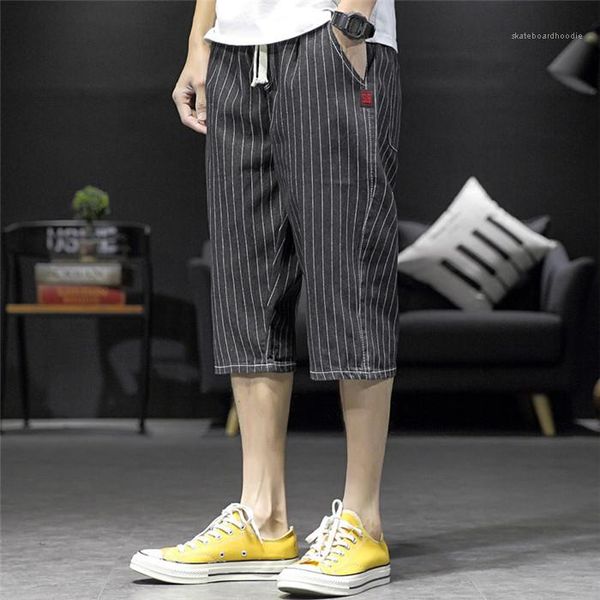 

size knee length pants males casual street style short 5xl mens striped print shorts teenagers summer designer plus, White;black