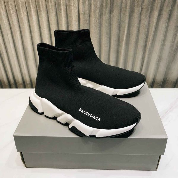 

2020 new sj couple daily casual sports shoes fashion couple casual shoes socks sneakers