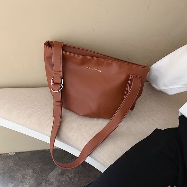 

2020 messenger bag women's bag new letter saddle casual shoulder