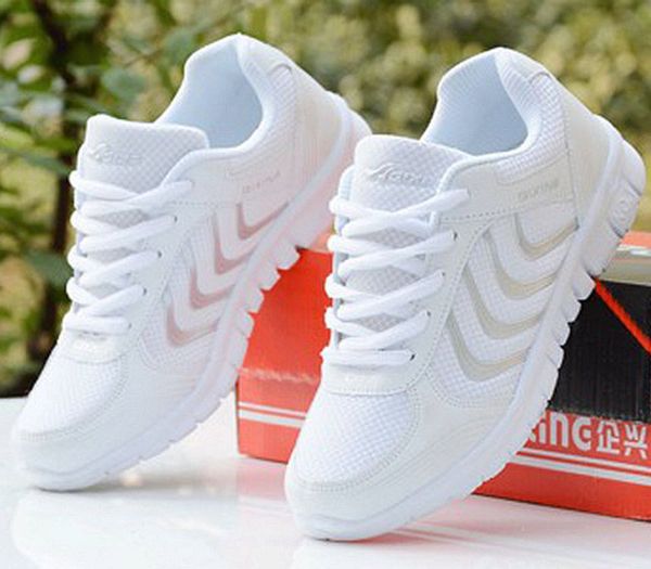 

vulcanized shoes men sneakers 2019 new fashion breathable mesh men shoes lace-up comfortable casual sneakers plus size, Black