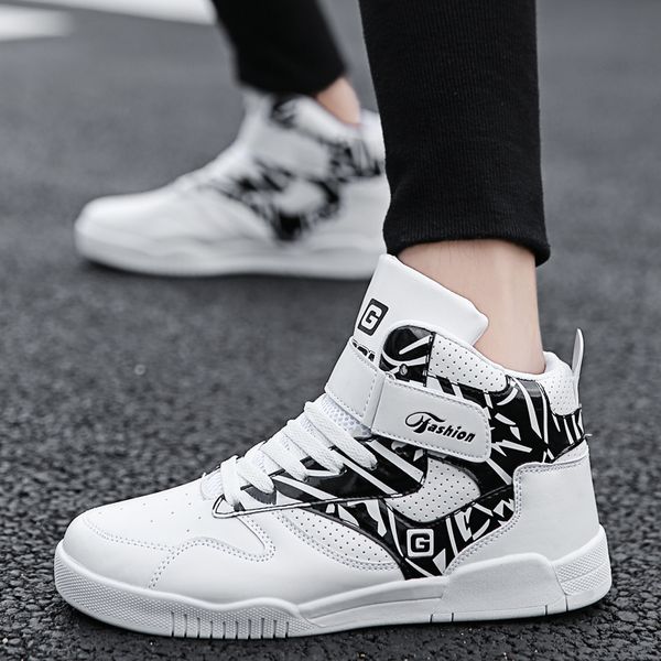 

spring sneakers mens breathable flats shoes skateboarding shoes for man athletics high sport street walking run