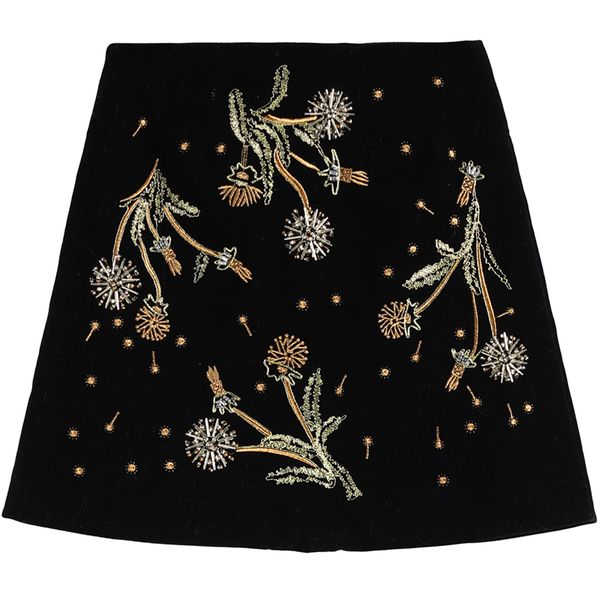 

новая зимняя половина юбки женского темперамента вышивка бисера небольшой душистый ветер тонкой юбки, Black