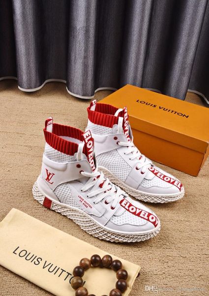 

From the French luxury brand - L @ uis Vuieton men's boots original box and logo men's Roman boots casual business shoes