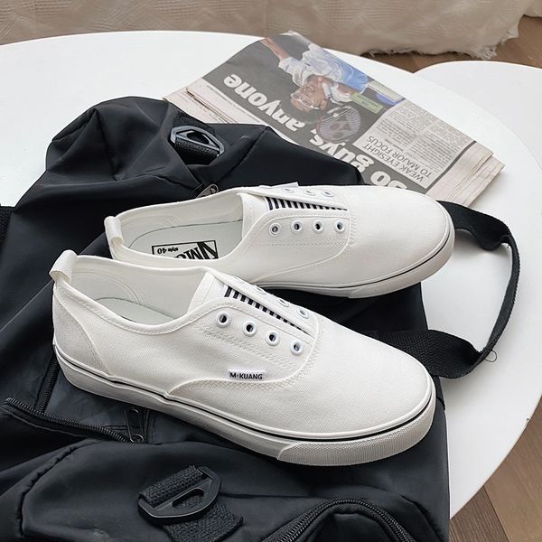 

new trend canvas men footwear anti-slip men vulcanized shoe slip-on canvas walking shoes fashion young casual shoes, Black