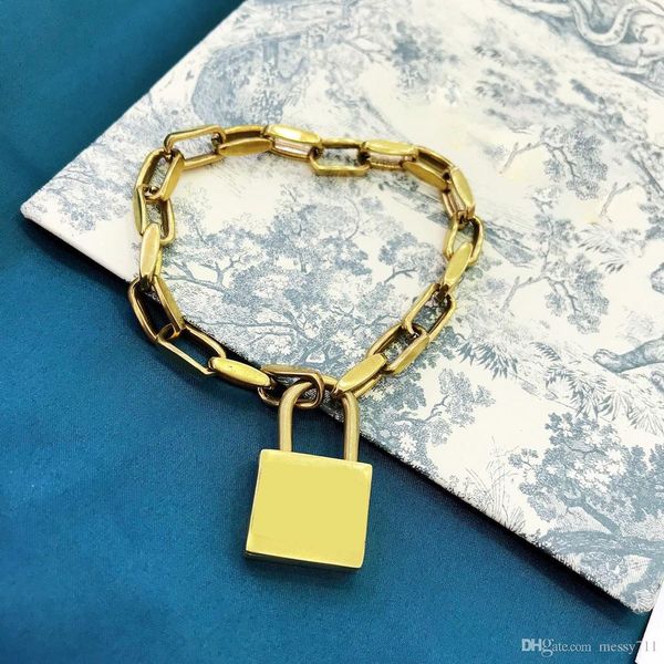 

fashion model bracelet golden color big lock bracelet, Black