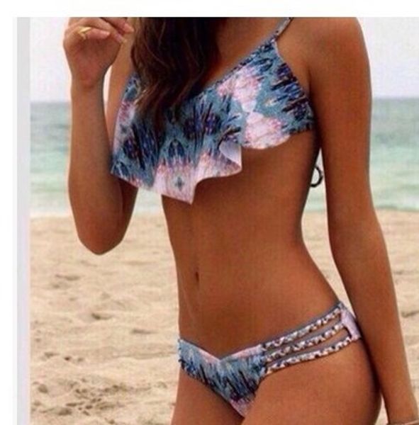

2019 split floral women's 2019 split bikini floral bikini swimsuit women's swimsuit, White;black