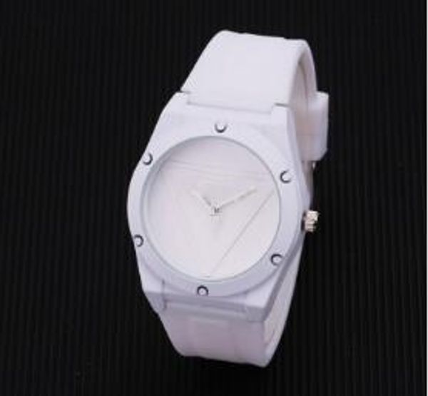 

Reloj Hombre 2019 Women Men Wrist Watch Luxury Women Silicone Strap Triangle watch Waterproof Glass Up CloCK Items