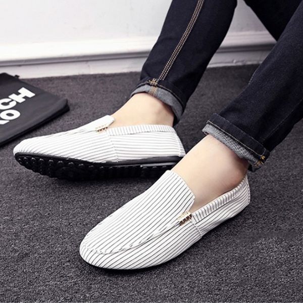 

canvas men shoes slip-on men casual shoes new 2020 plimsolls breathable male footwear spring autumn flat, Black