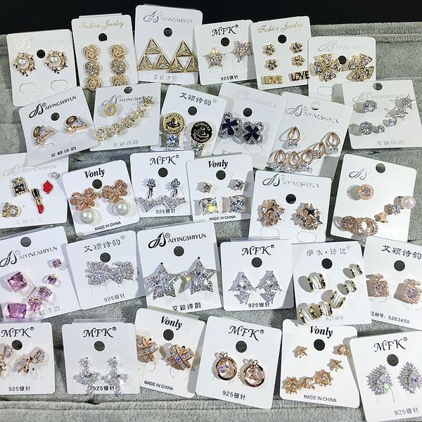 

Случайный стиль смешивания 20 комплект / лот модные серьги оптовые серьги новые юв