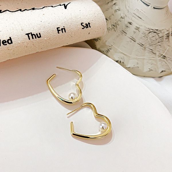 

korean trendy simple metal texture pearl love silver needle earrings personality fashion girl women jewelry accessories, Golden;silver