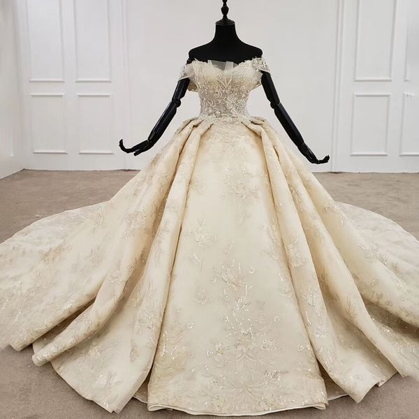 

2020 latest bohemian long wedding dresses off shoulder short sleeve strapless lace hand made 3d floral applique bridal gown hochzeitskleider, White