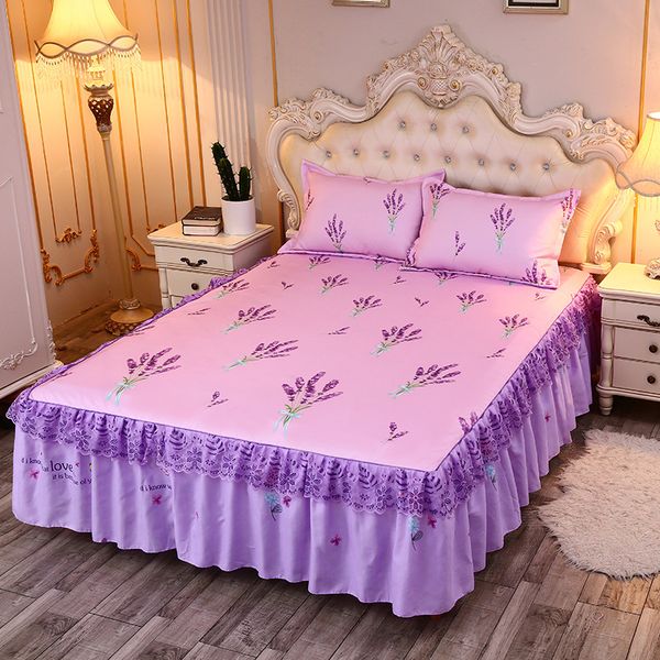

3pcs/set cool bedding mattress with pillowcases natural bed skirt cover bedspread