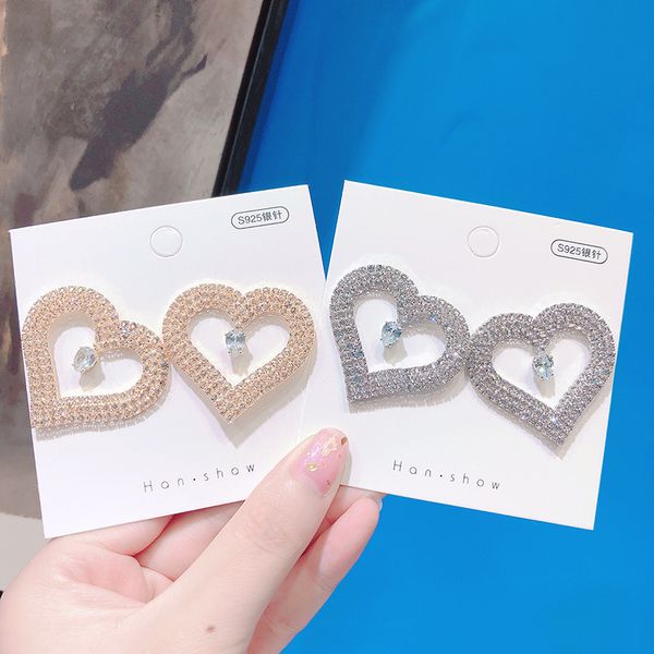 

преувеличенные изысканный флэш полный стразы любовь серьги мода темперамент дамы ювелирные изделия аксессуары серебряная игла, Golden;silver