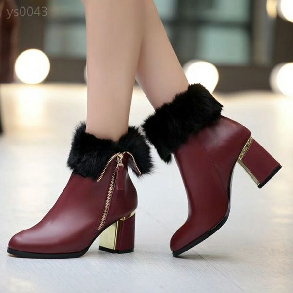 

boots women short boots 2020 winter new leather high-heeled women's boots classic generous simple short boot, Black