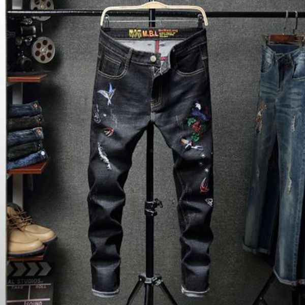 

2020 new designer jeans embroidered men's jeans fashion brand ins embroidered broken hole beggars' pants fashion leggings, Blue