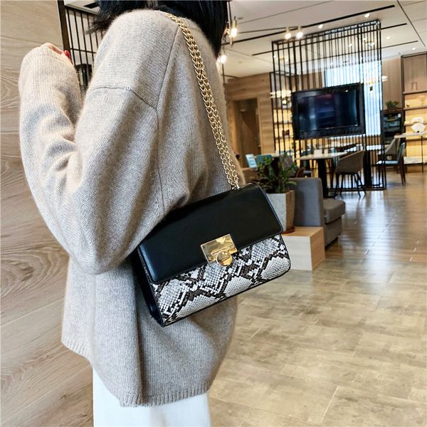 

fansiman fashion women's handbags snake pattern shoulder bags for women 2020 luxury chains messenger bag ladies crossbody design