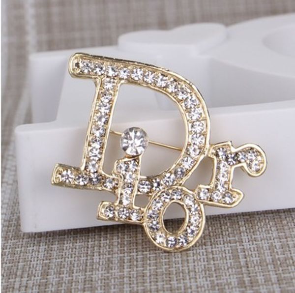 

luxury fashion letter lady brooches alloy brooches pins for dress women fashion acessories jewlery accessories 7789, Gray