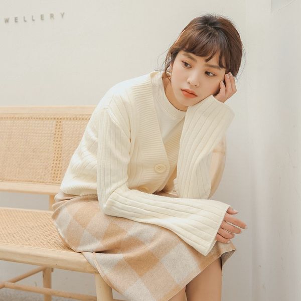 

sweet cardigan trumpet sleeve sweater, White;black