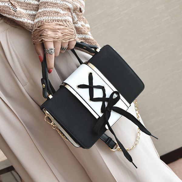 

2020 new korean version of the shoulder bag women's casual fashion small square bag simple student diagonal