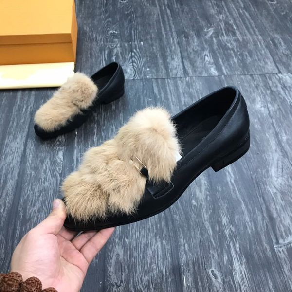 

luxury design shoes triple plate-fome red bottoms genuine leather fashion soft white-black fur casual shoes ing