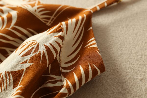 

женин оп опеаано 100% викоза maple leaf camis назад лђк charm анк два веа, White