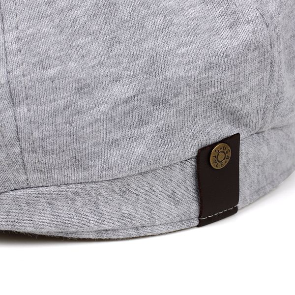 

2019 new fashion solid color four-color beret cap outdoor leisure octagonal hat men and women spring and autumn warm hats, Blue;gray